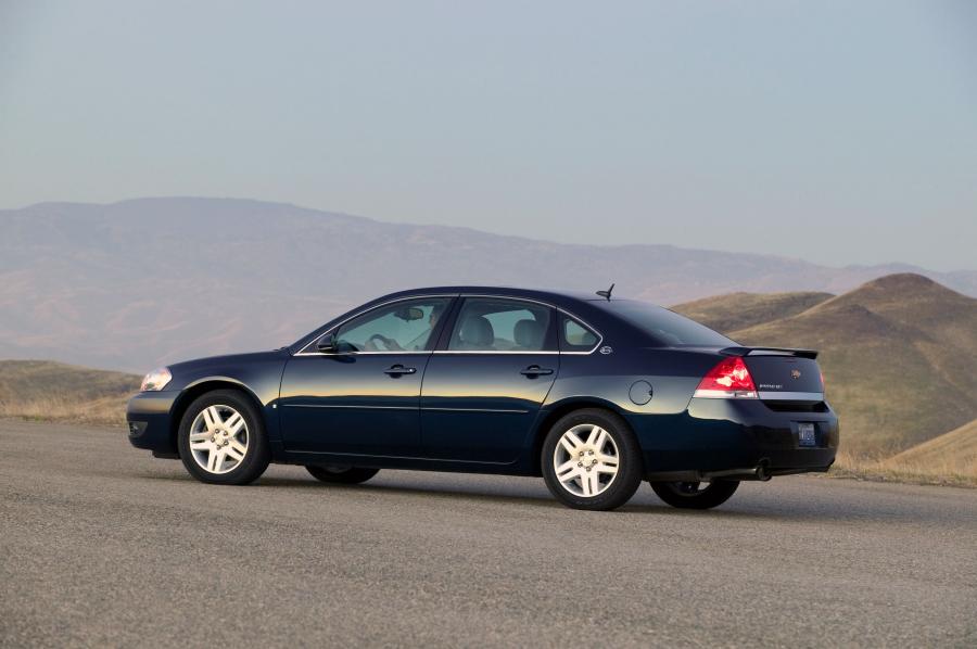  Chevrolet Impala 2006 года  (фото 27 из 91)